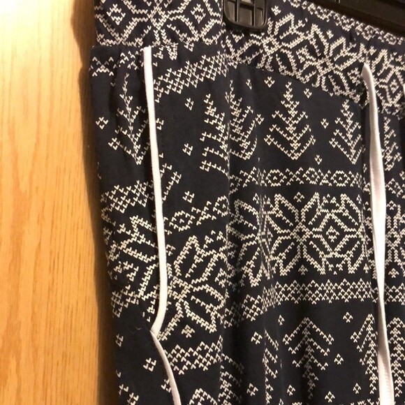 Tommy Hilfiger 2 piece sleepwear set size large NWT - Picture 9 of 12